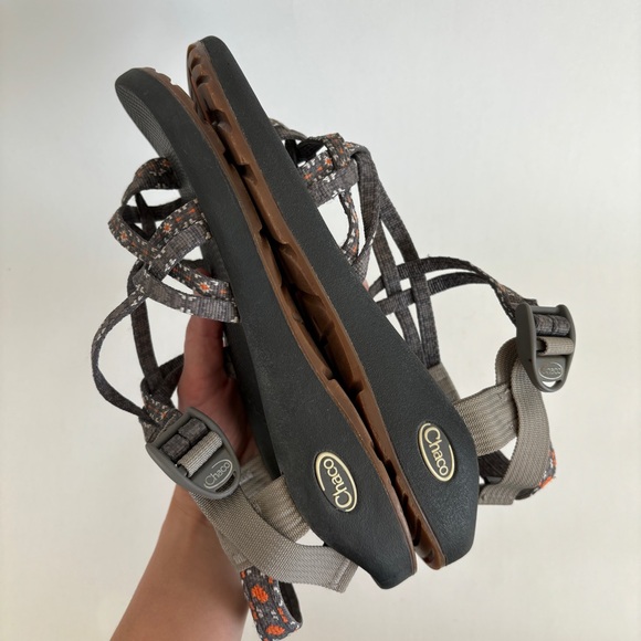 Chaco Women's Brown Orange Pattern casual Zx 2 Classic Sandals Size 10 - Picture 4 of 8